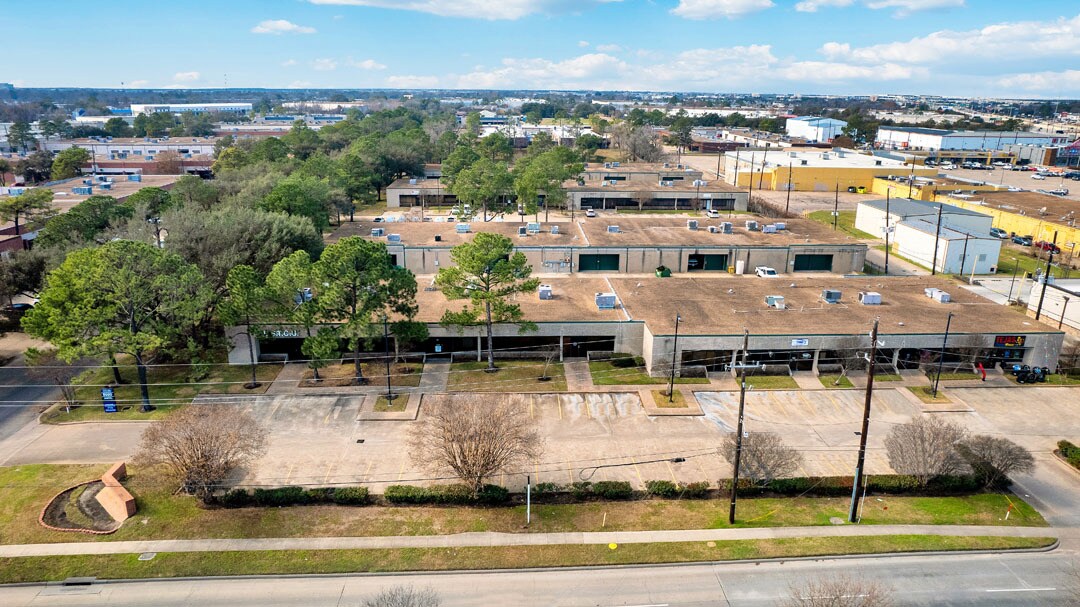 8600 Jameel Rd, Houston, TX for Rent