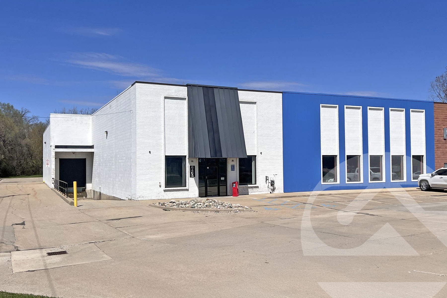 6465 Eighteen Mile Rd, Sterling Heights, MI for Rent
