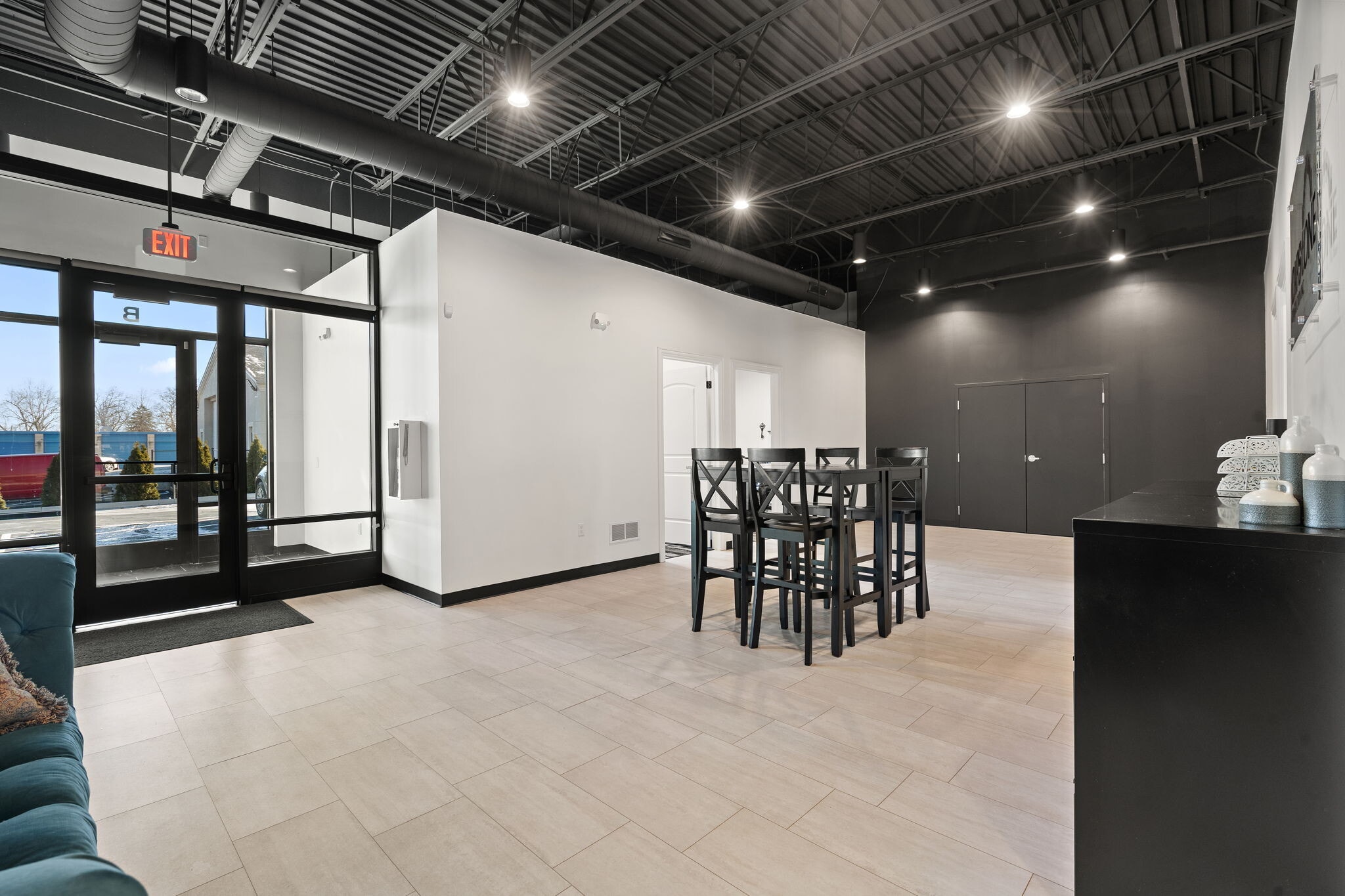 1120 Lincoln Hwy, Schererville, IN for Rent