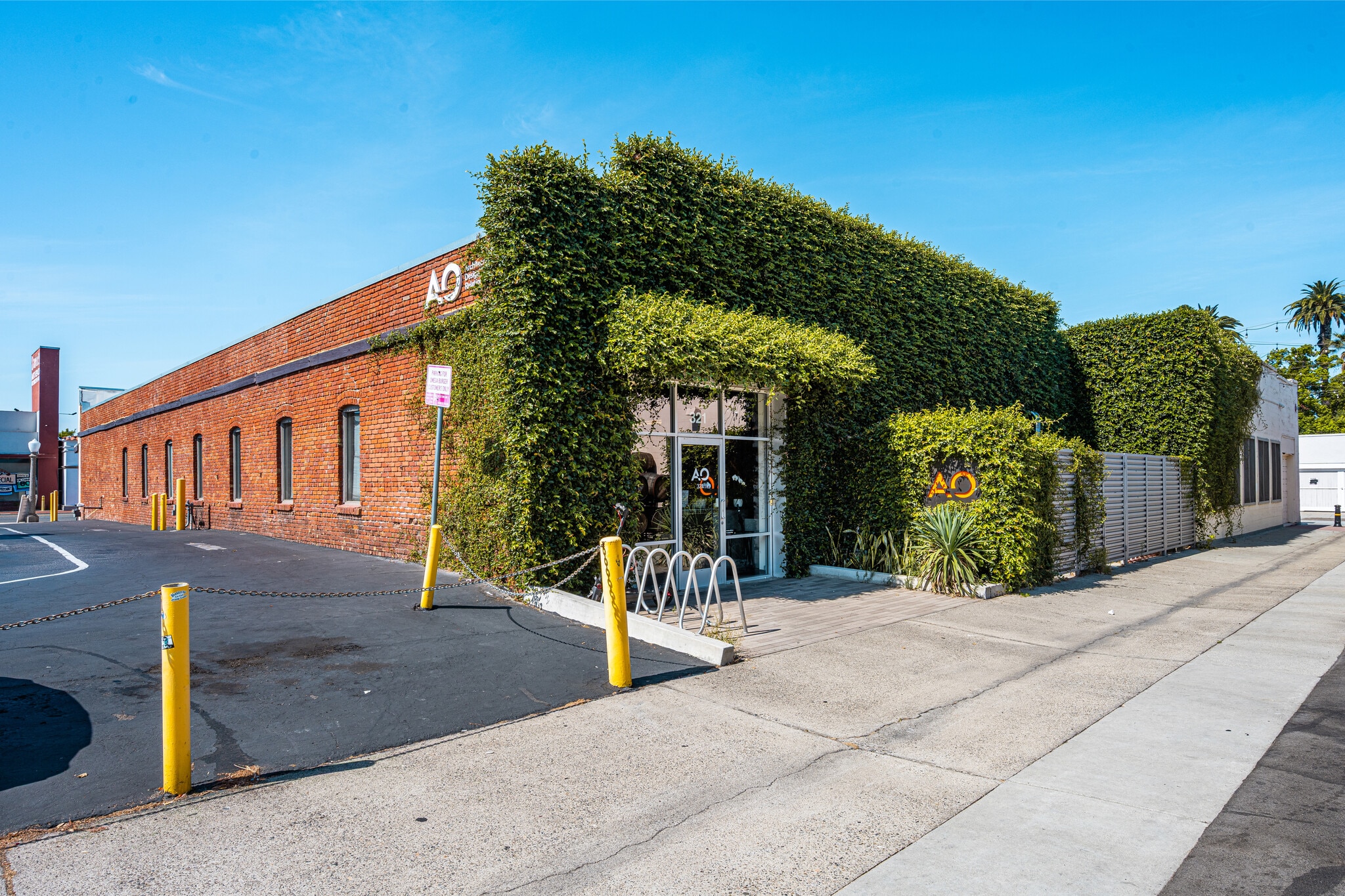 321 W Chapman Ave, Orange, CA for Rent