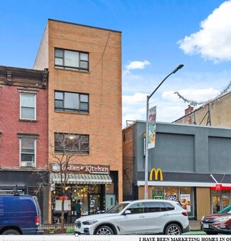 Brooklyn, NY Retail - 739 Grand St