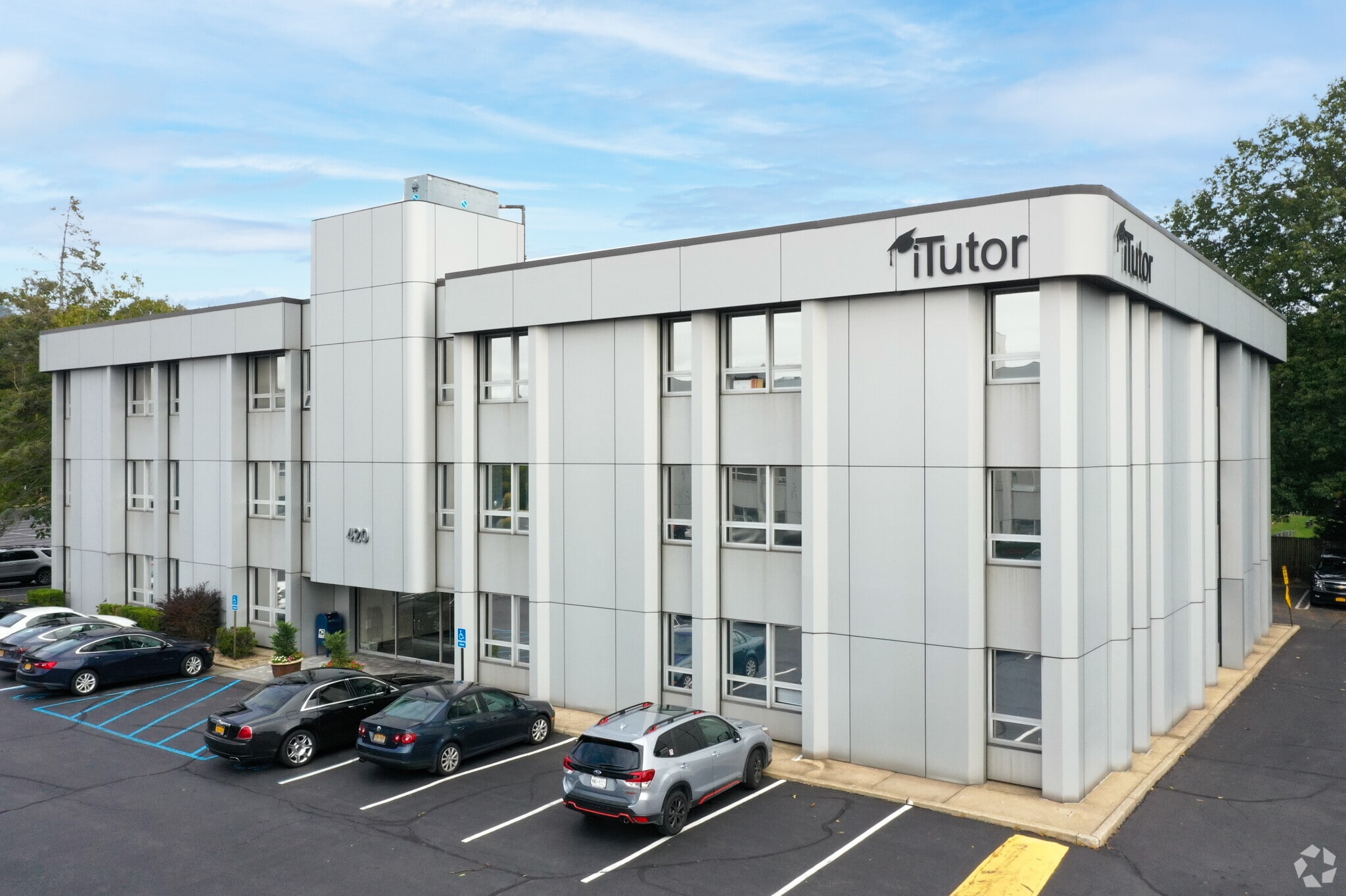 420 Jericho Tpke, Jericho, NY for Rent