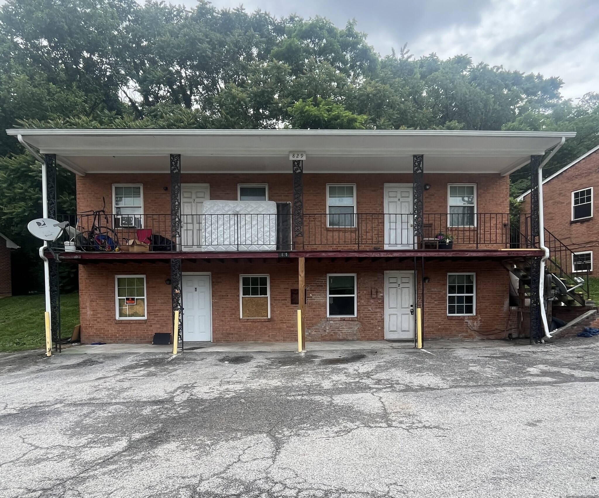 829 Westside Blvd NW, Roanoke, VA for Sale