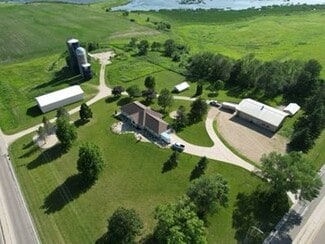 Dundas, MN Residential Income - 2068 Millersburg Blvd W