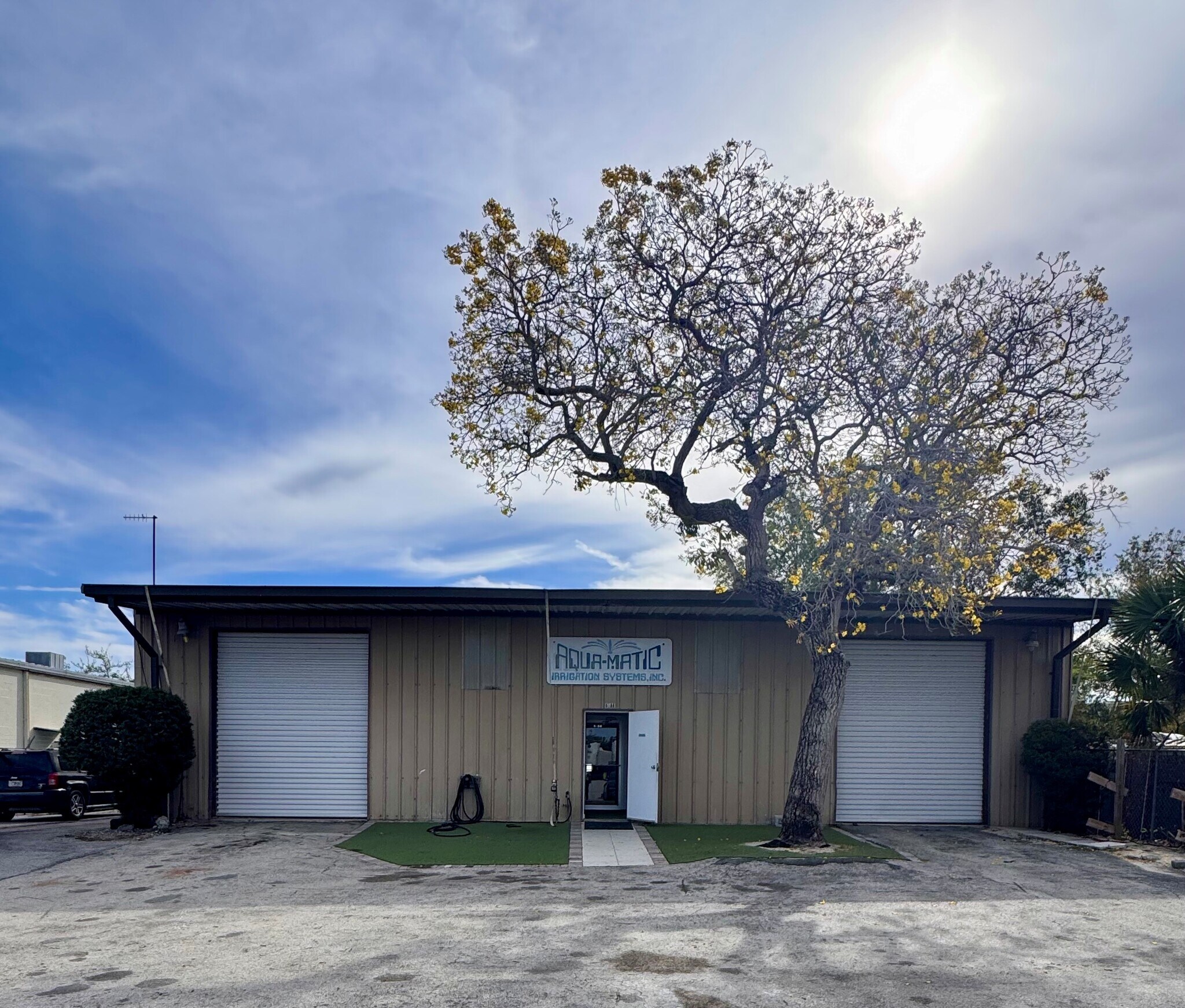 6188 Lee Ann Ln, Naples, FL for Sale