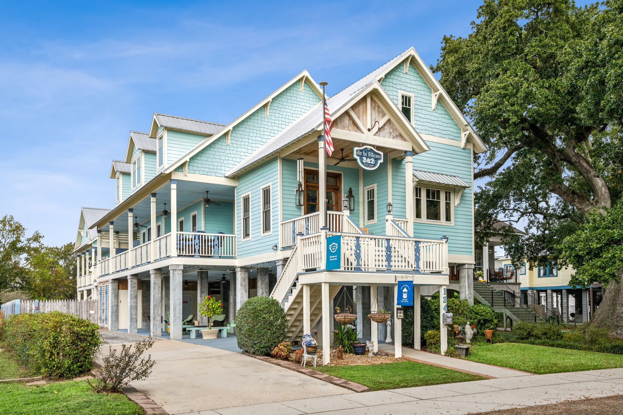 124 Lafitte St, Mandeville, LA for Sale