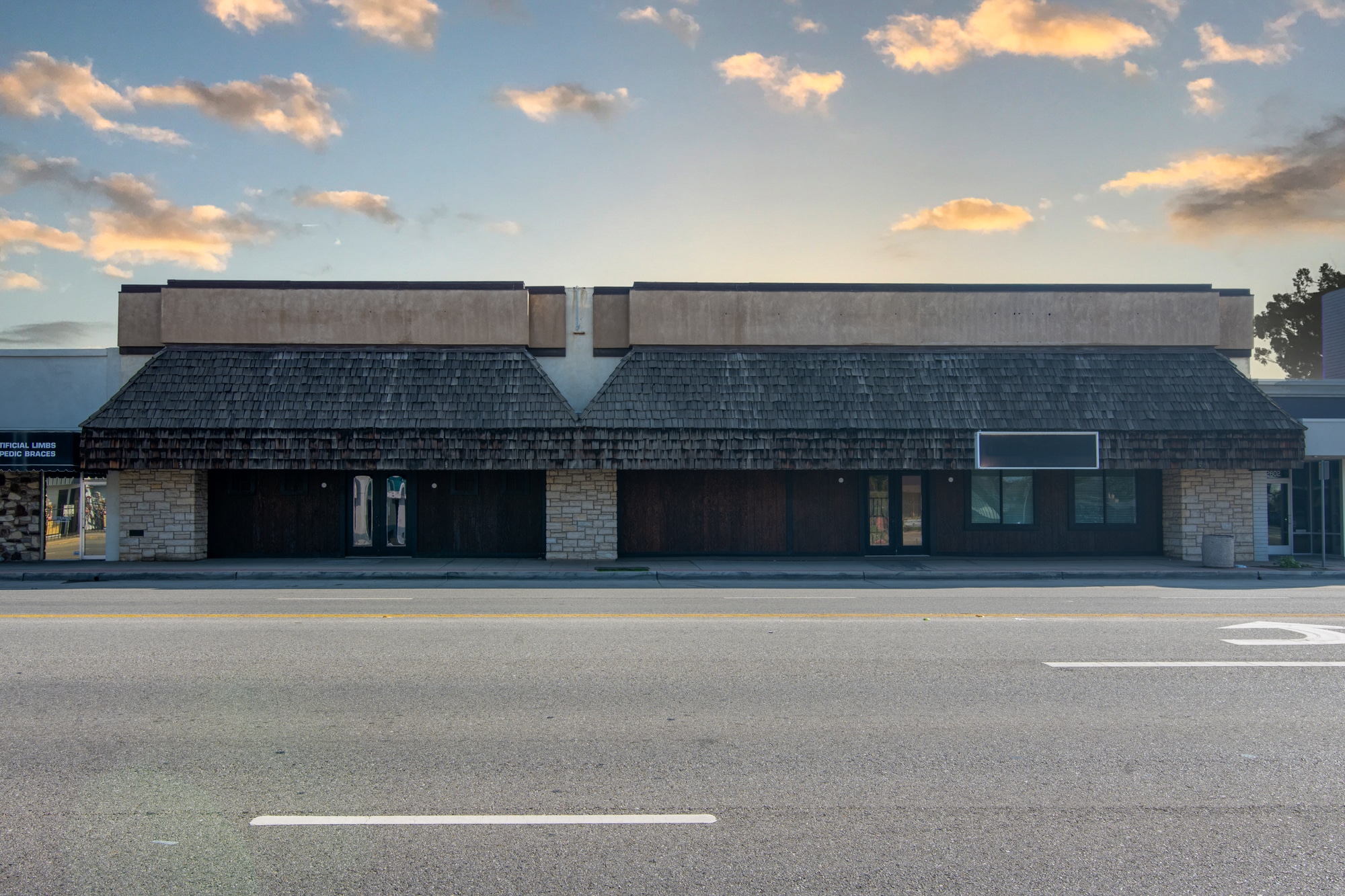 2612 F St, Bakersfield, CA for Sale