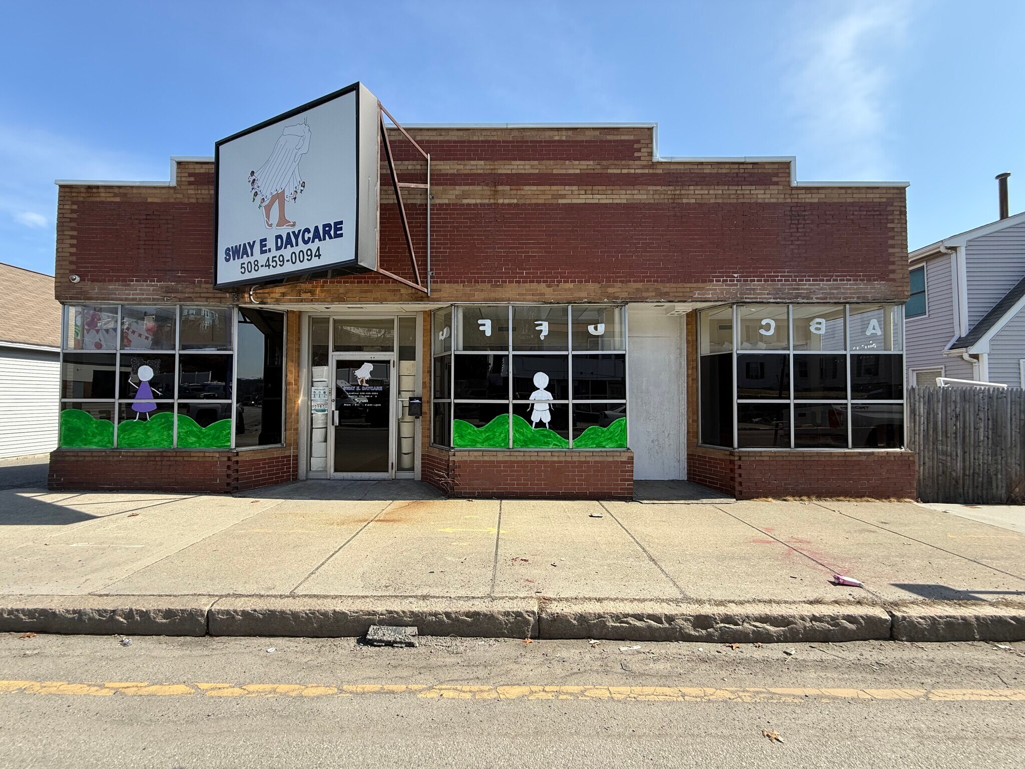 118 W Boylston St, Worcester, MA for Sale