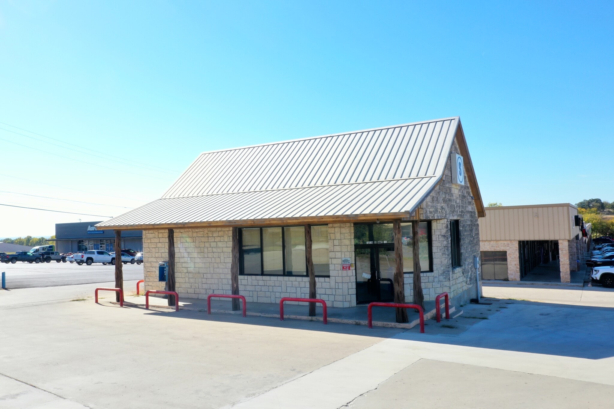 1210 S Fm-51, Decatur, TX for Rent