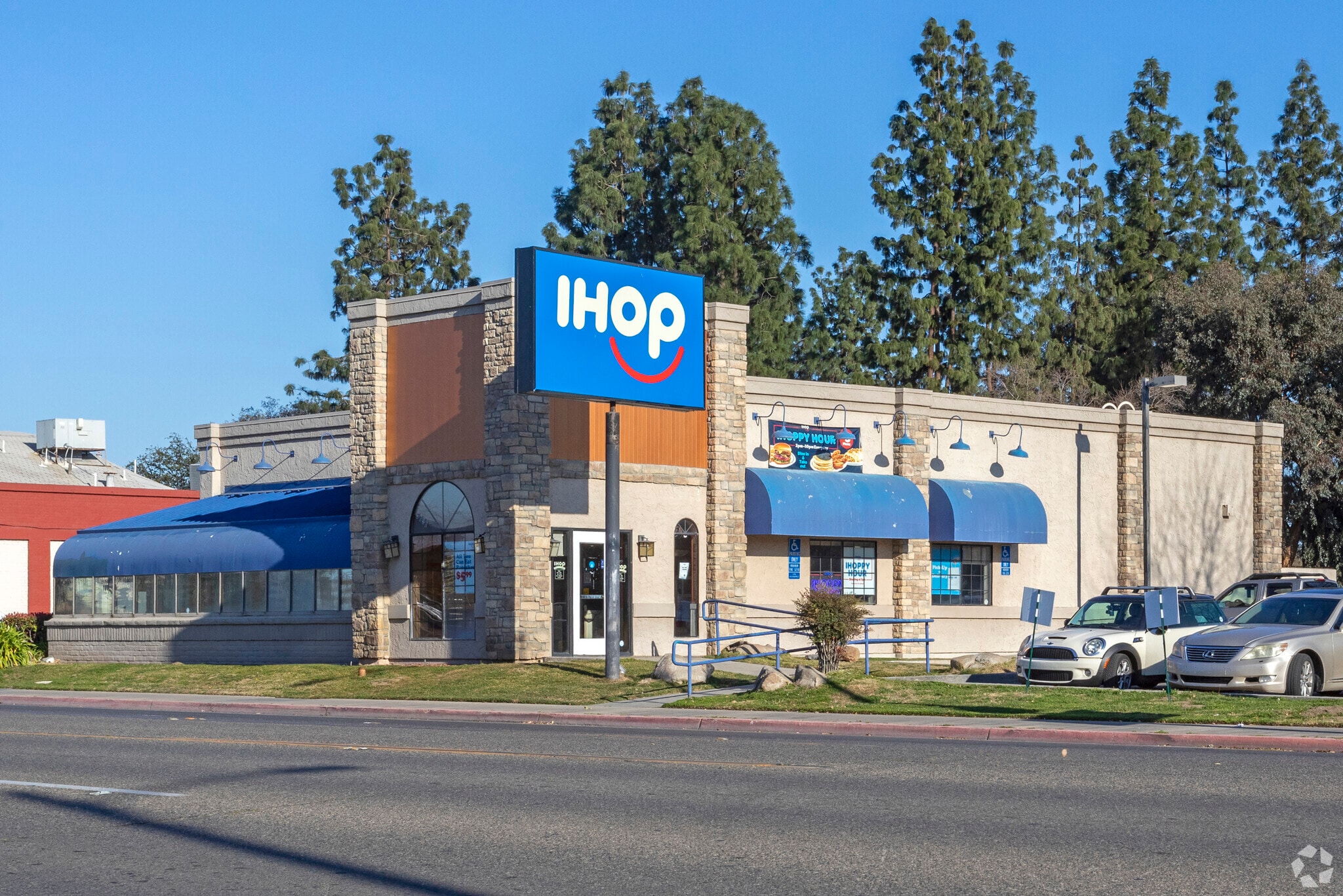 3020 Tulare St, Fresno, CA for Sale