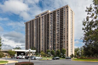 Falls Church, VA Apartments - 3705 S George Mason Dr