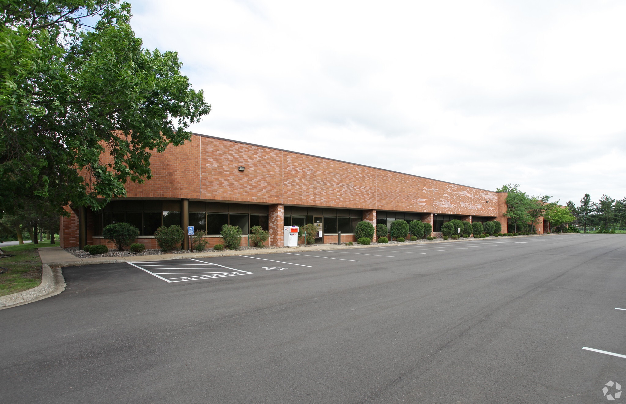 4800-4850 Park Glen Rd, Saint Louis Park, MN for Rent
