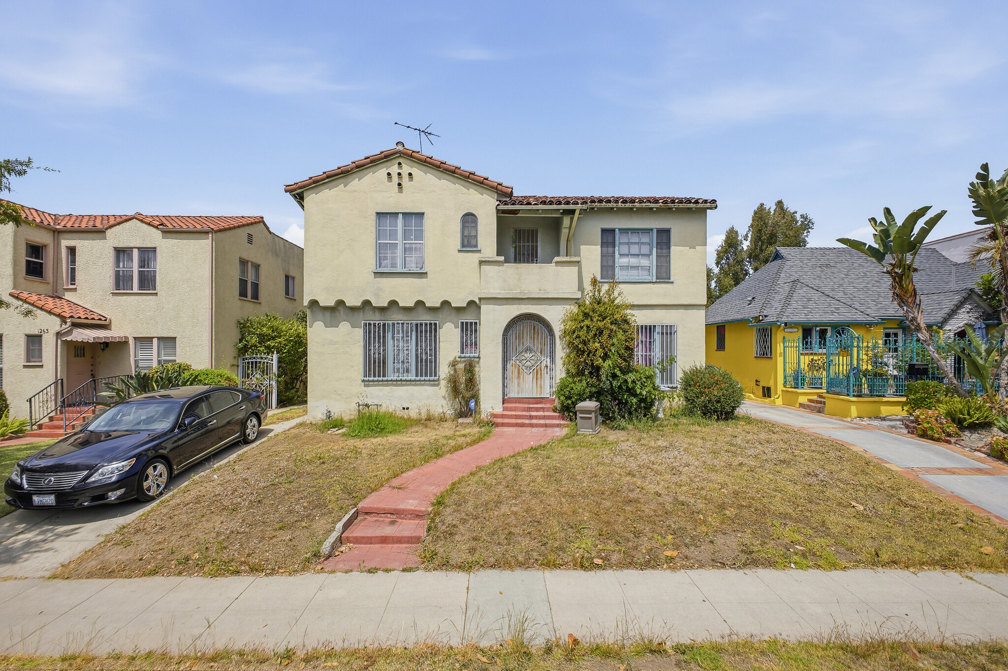1259 S Orange Dr, Los Angeles, CA for Sale