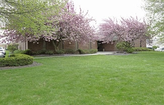 Hauppauge, NY Warehouse - 77 Arkay Dr