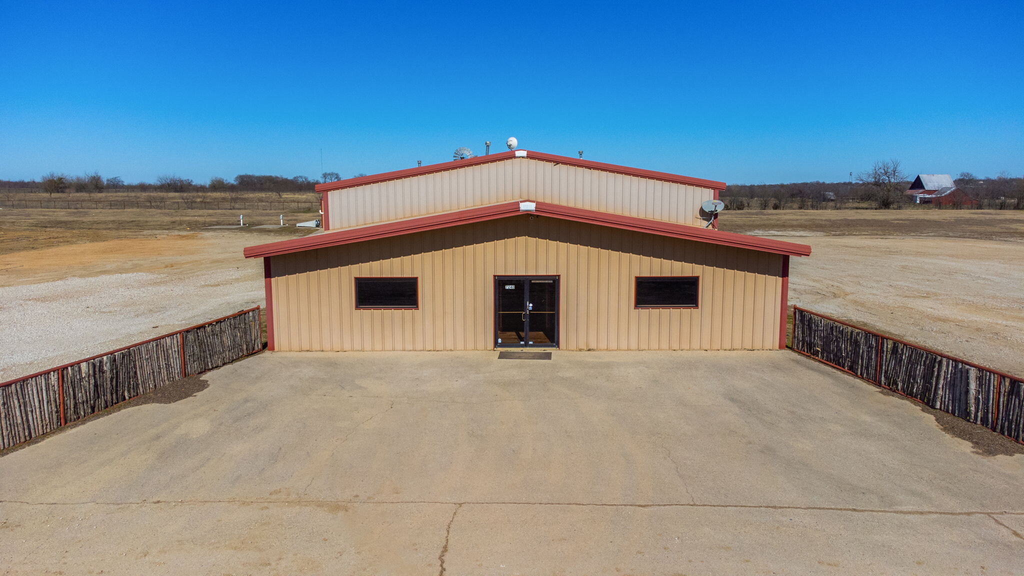 7240 Jackson Rd, Krum, TX for Rent