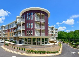 Cary, NC Retail - 1000 Ballena Cir