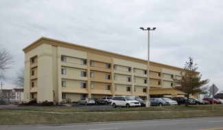 Hazelwood, MO Hospitality - 318 Taylor Rd