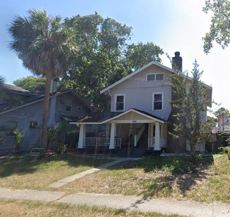 608 Highland St N, Saint Petersburg, FL for Sale