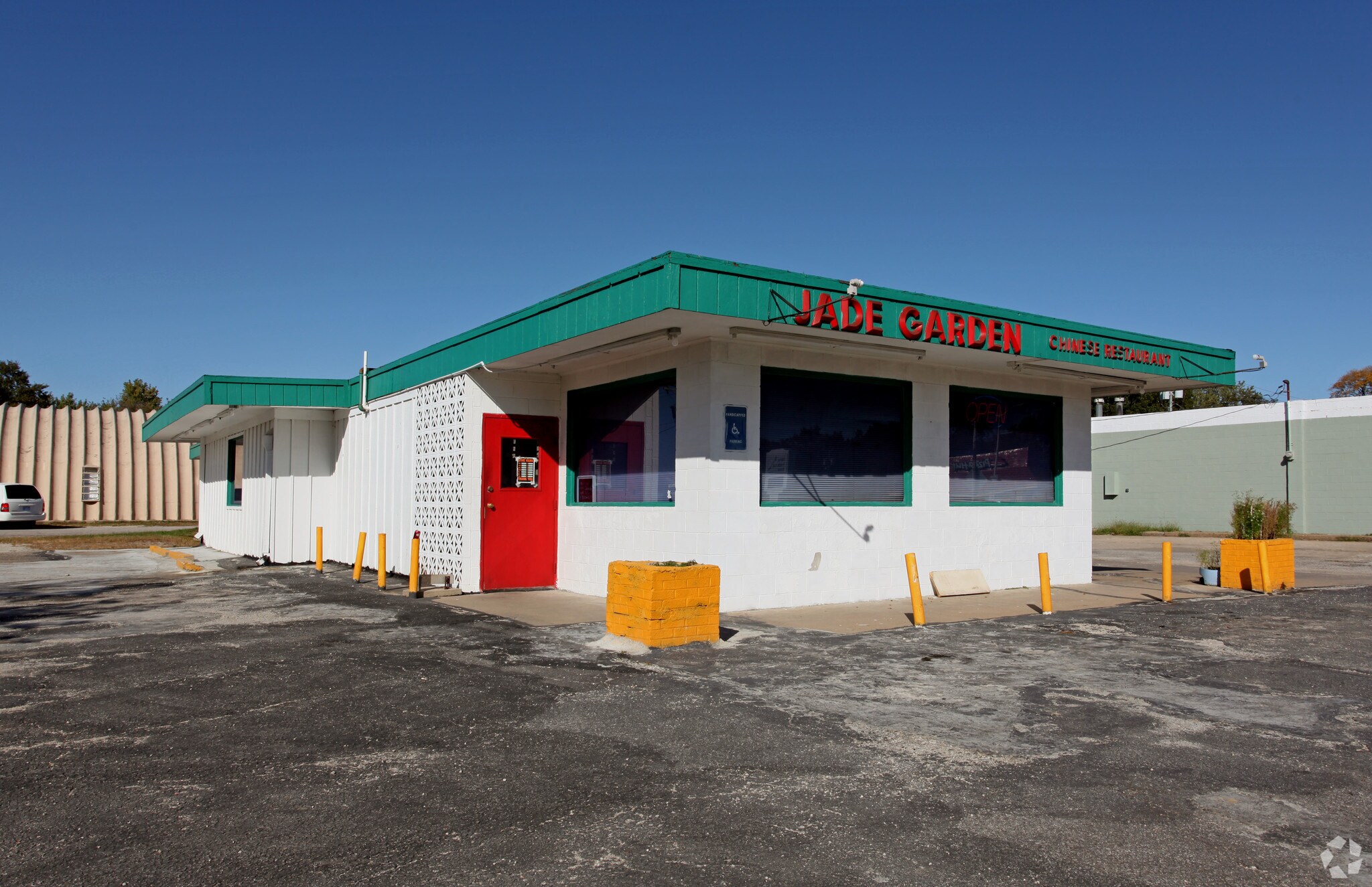 6 Market St, Osage City, KS for Sale