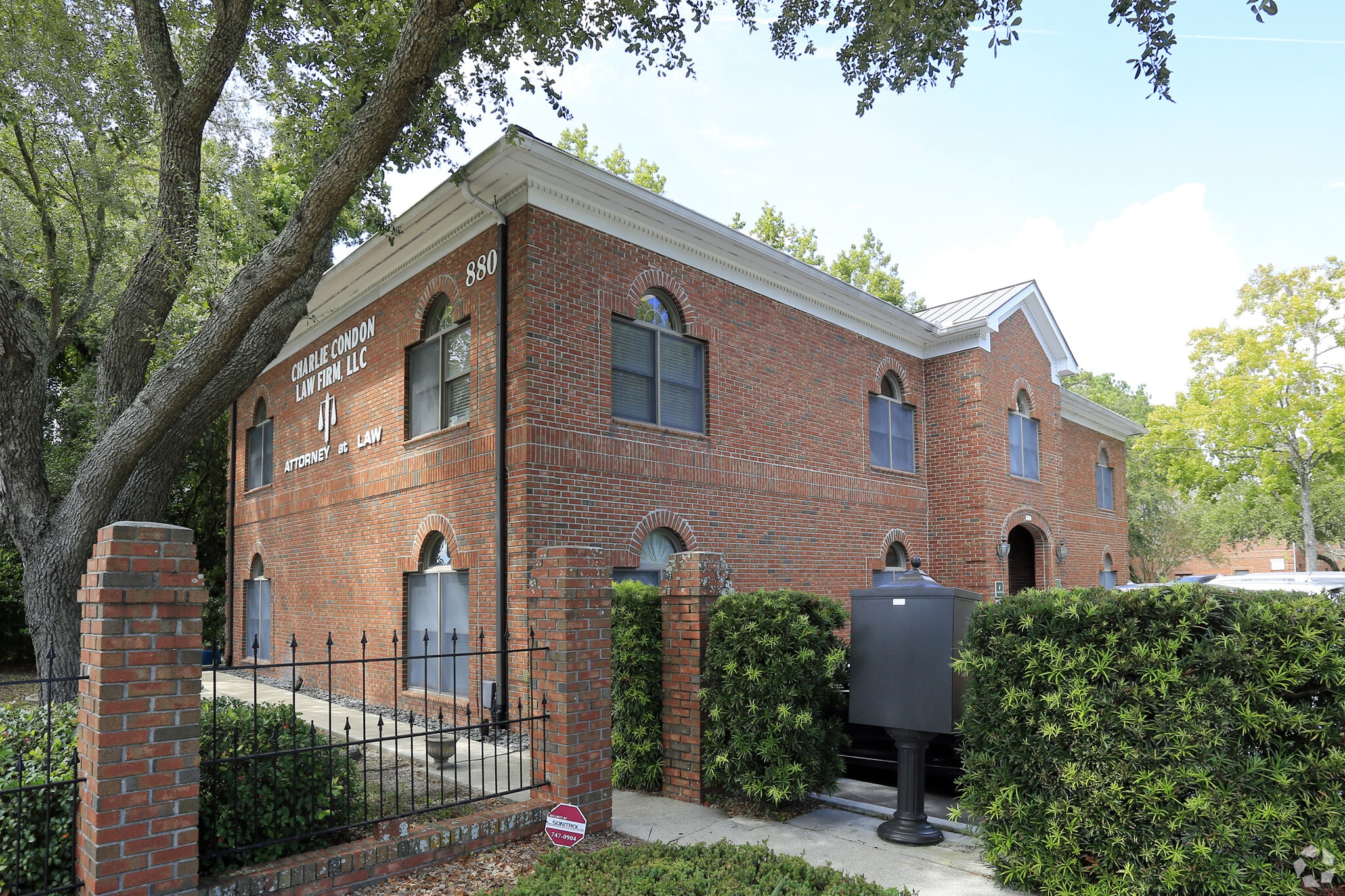 880 Johnnie Dodds Blvd, Mount Pleasant, SC for Rent