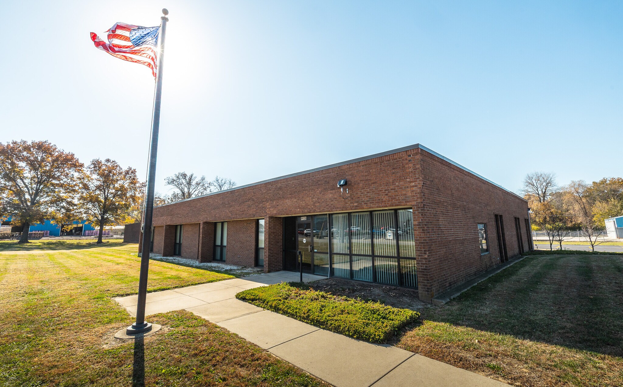 4436 Industrial Dr, Alton, IL for Sale
