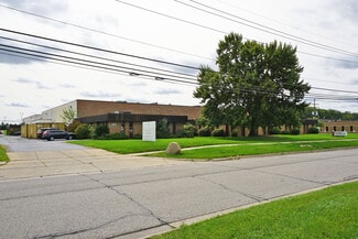 Madison Heights, MI Industrial - 1700-1704 E Avis Dr