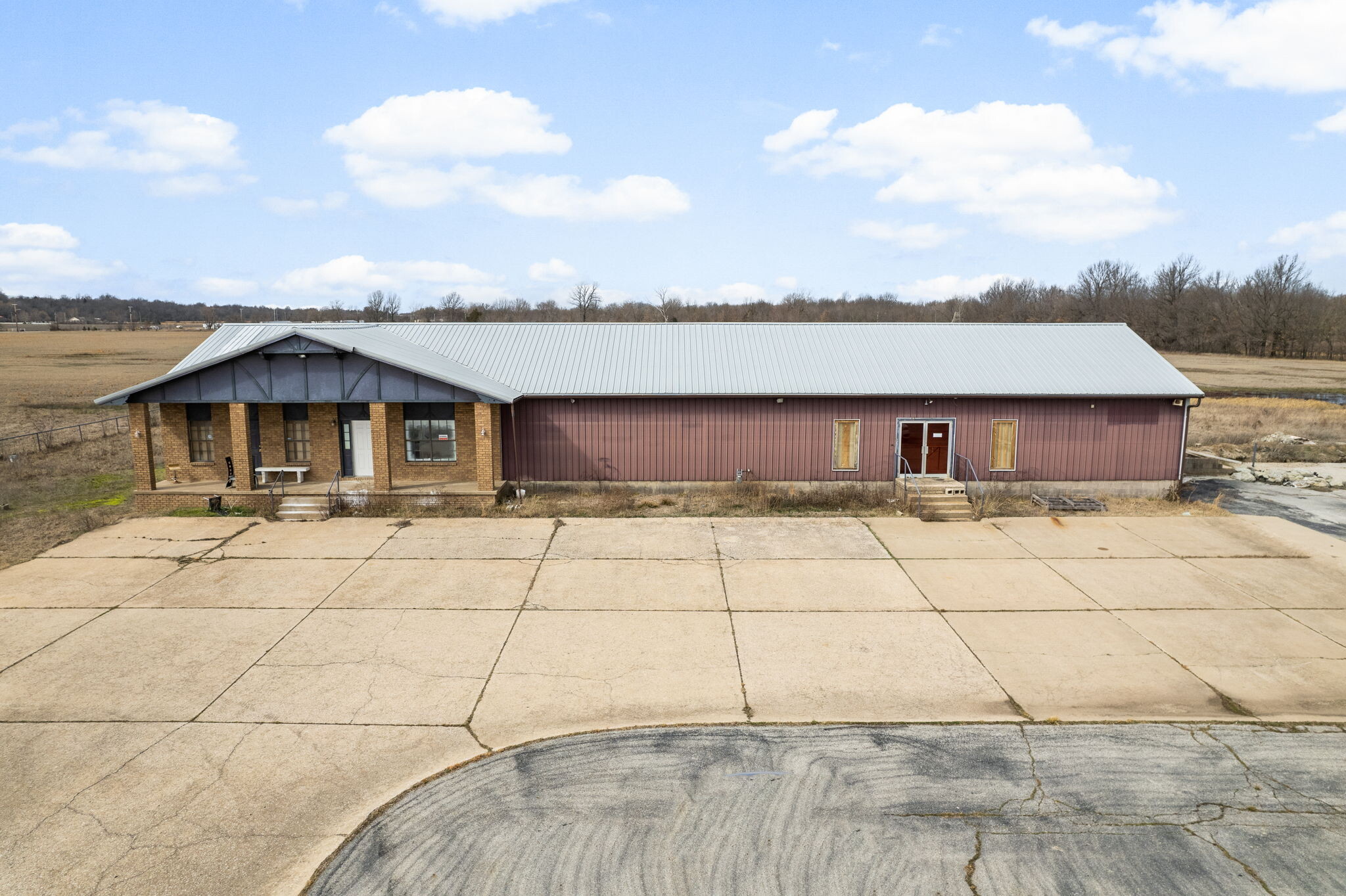 1010 E St Sw, Miami, OK for Sale