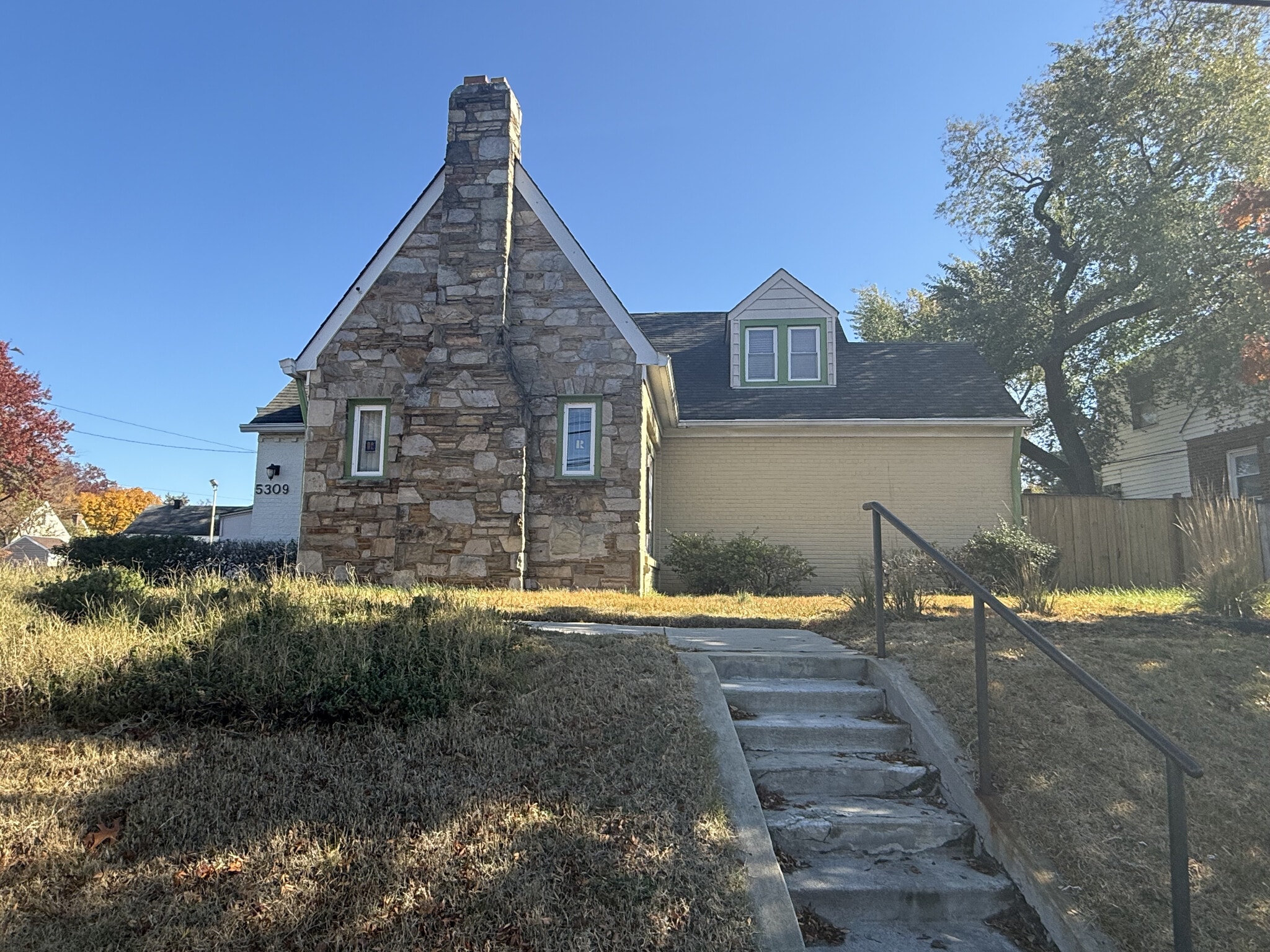 5309 Kenilworth Ave, Riverdale, MD for Sale