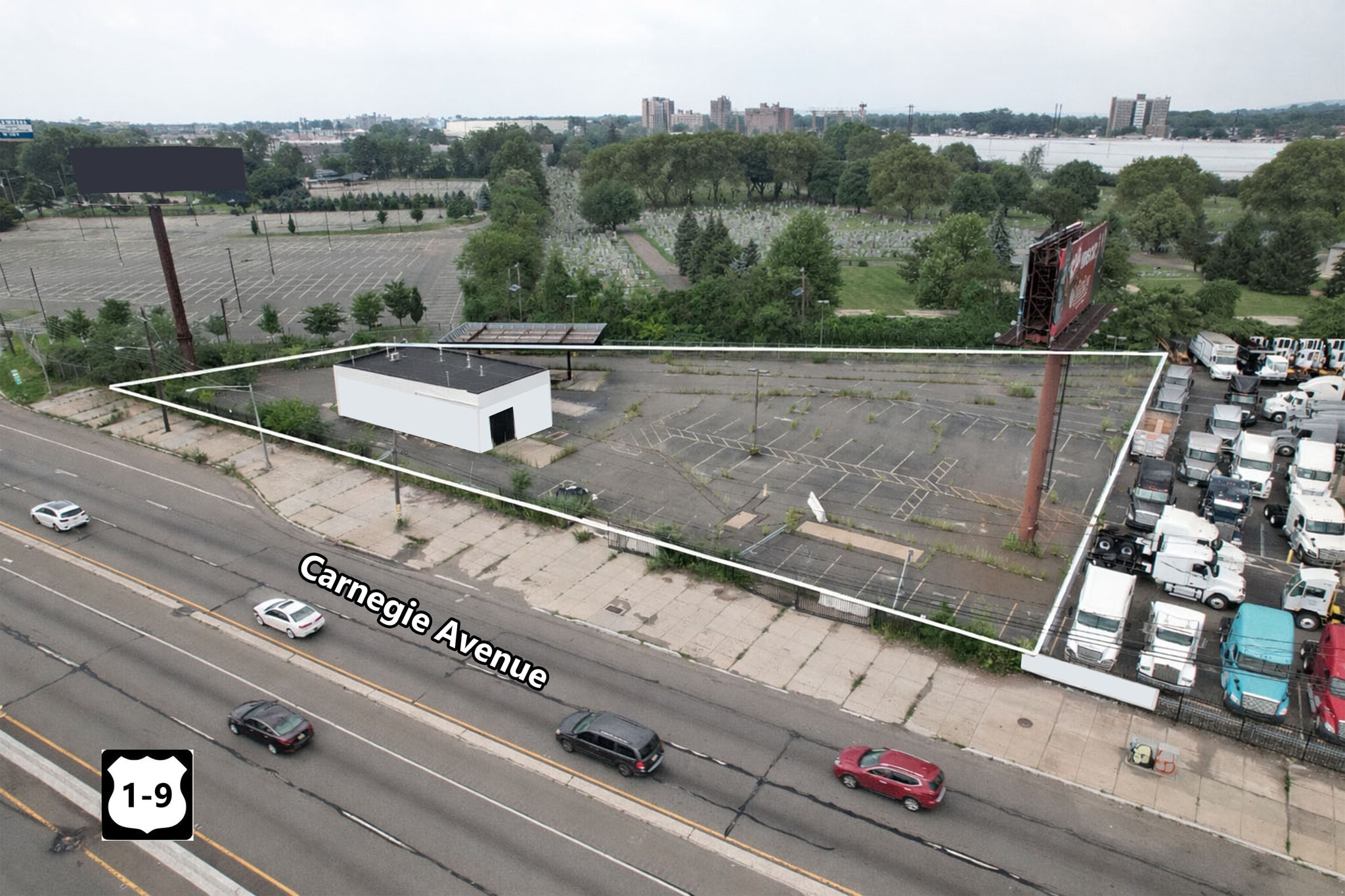 136-160 Carnegie Ave, Newark, NJ for Rent