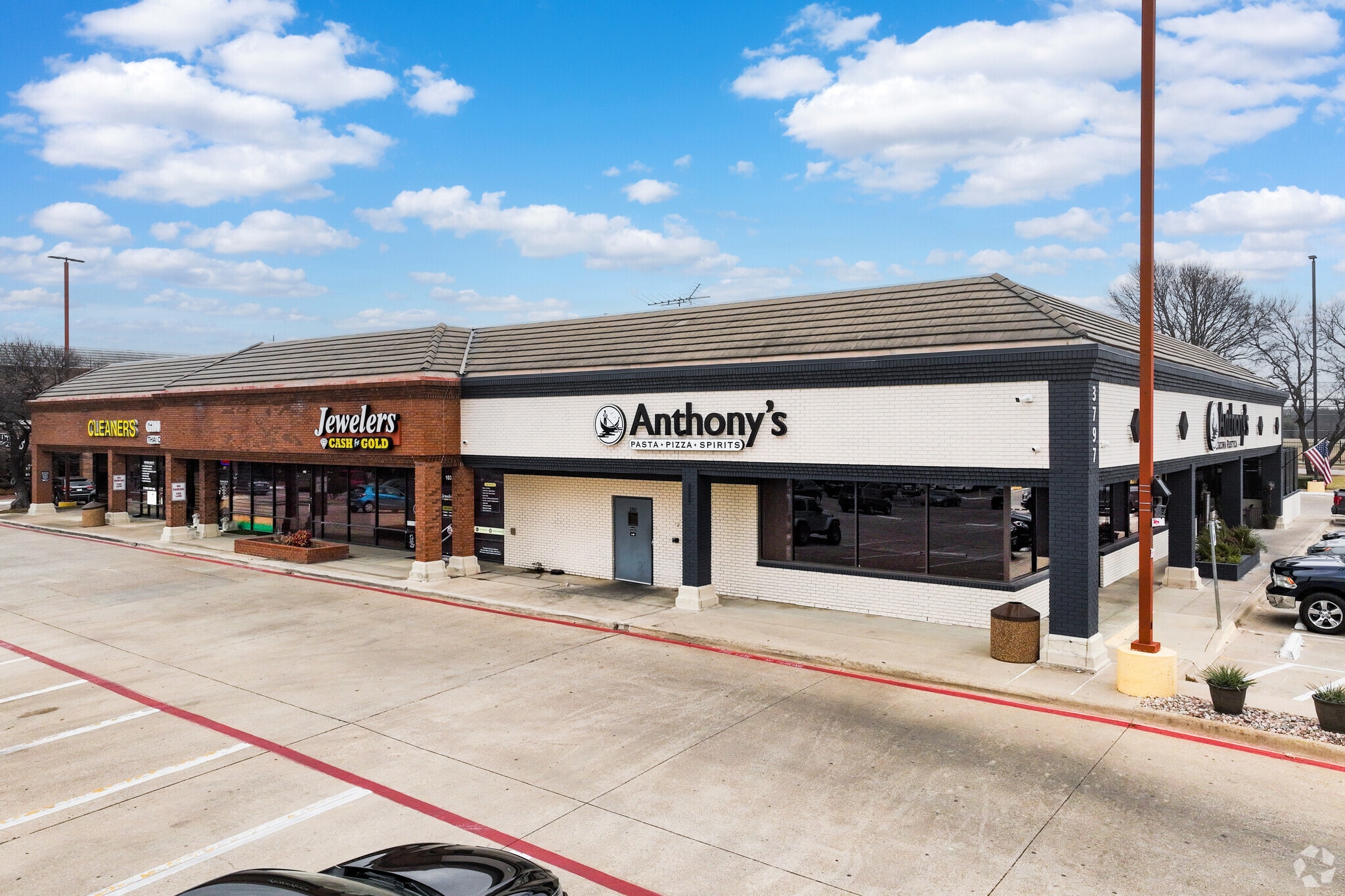 3797 Forest Ln, Dallas, TX for Rent