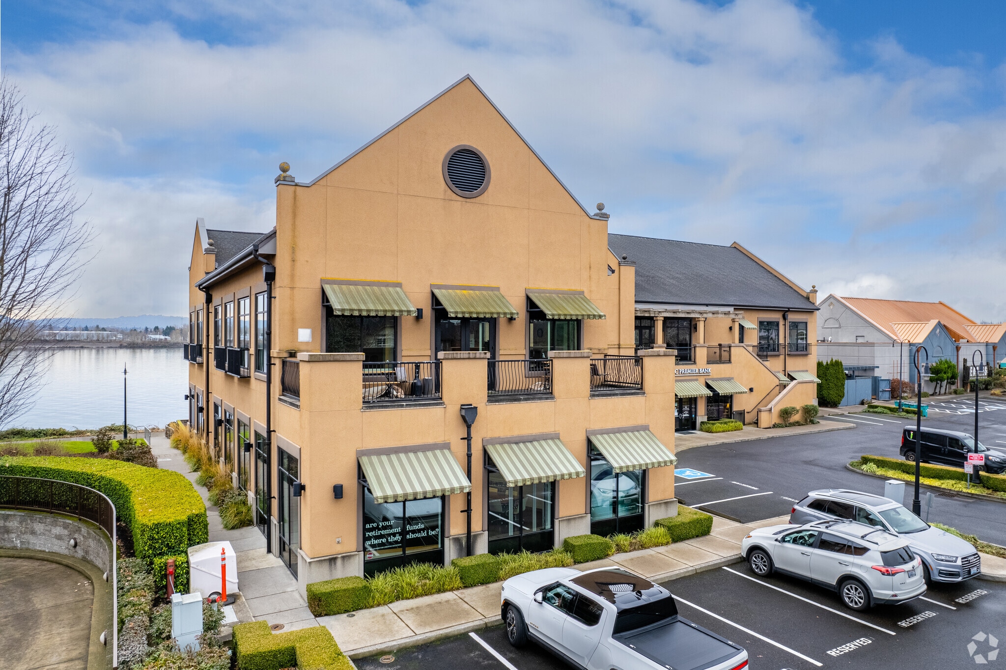 2001 SE Columbia River Dr, Vancouver, WA for Rent