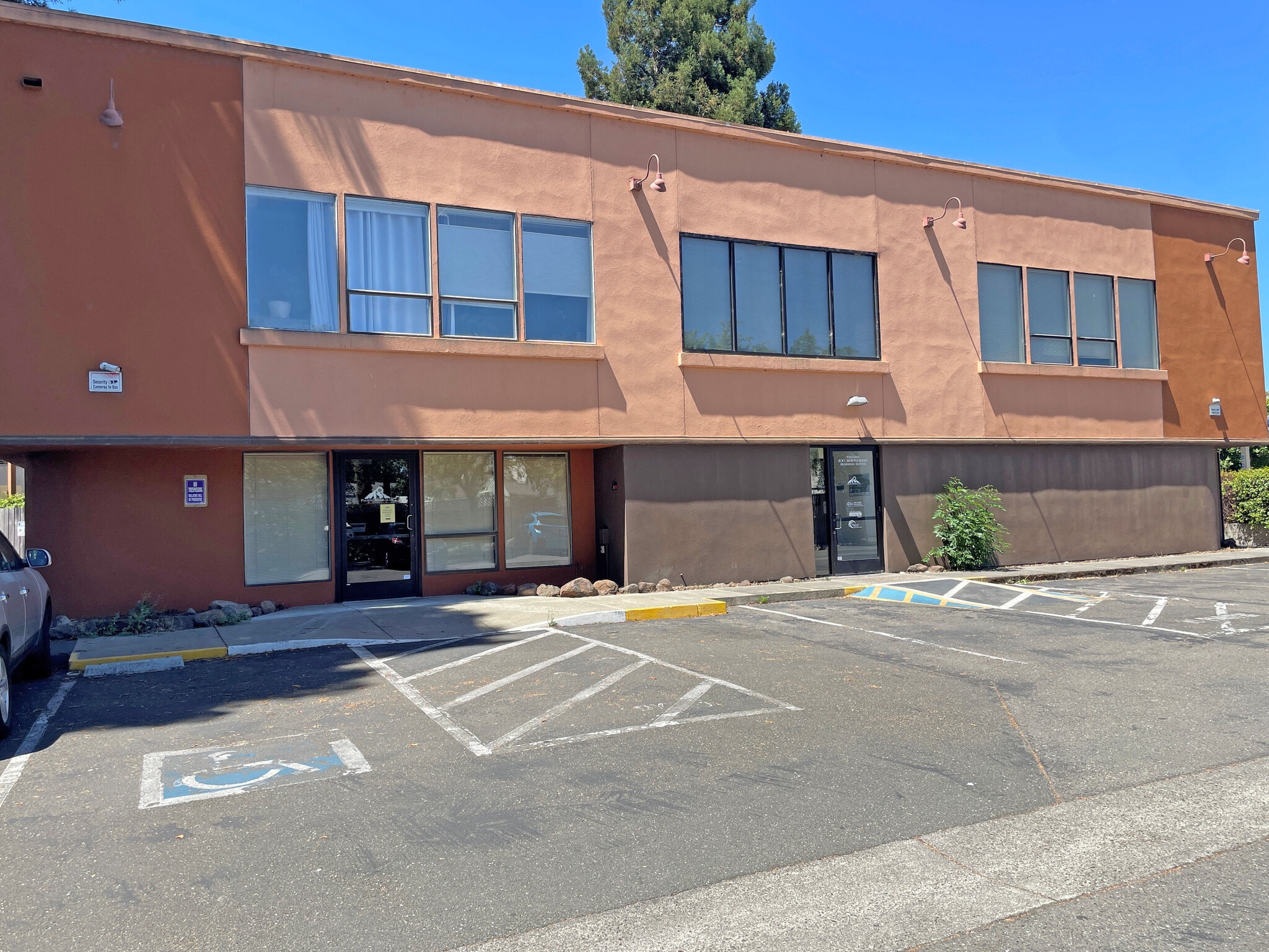 200 Montgomery Dr, Santa Rosa, CA for Rent