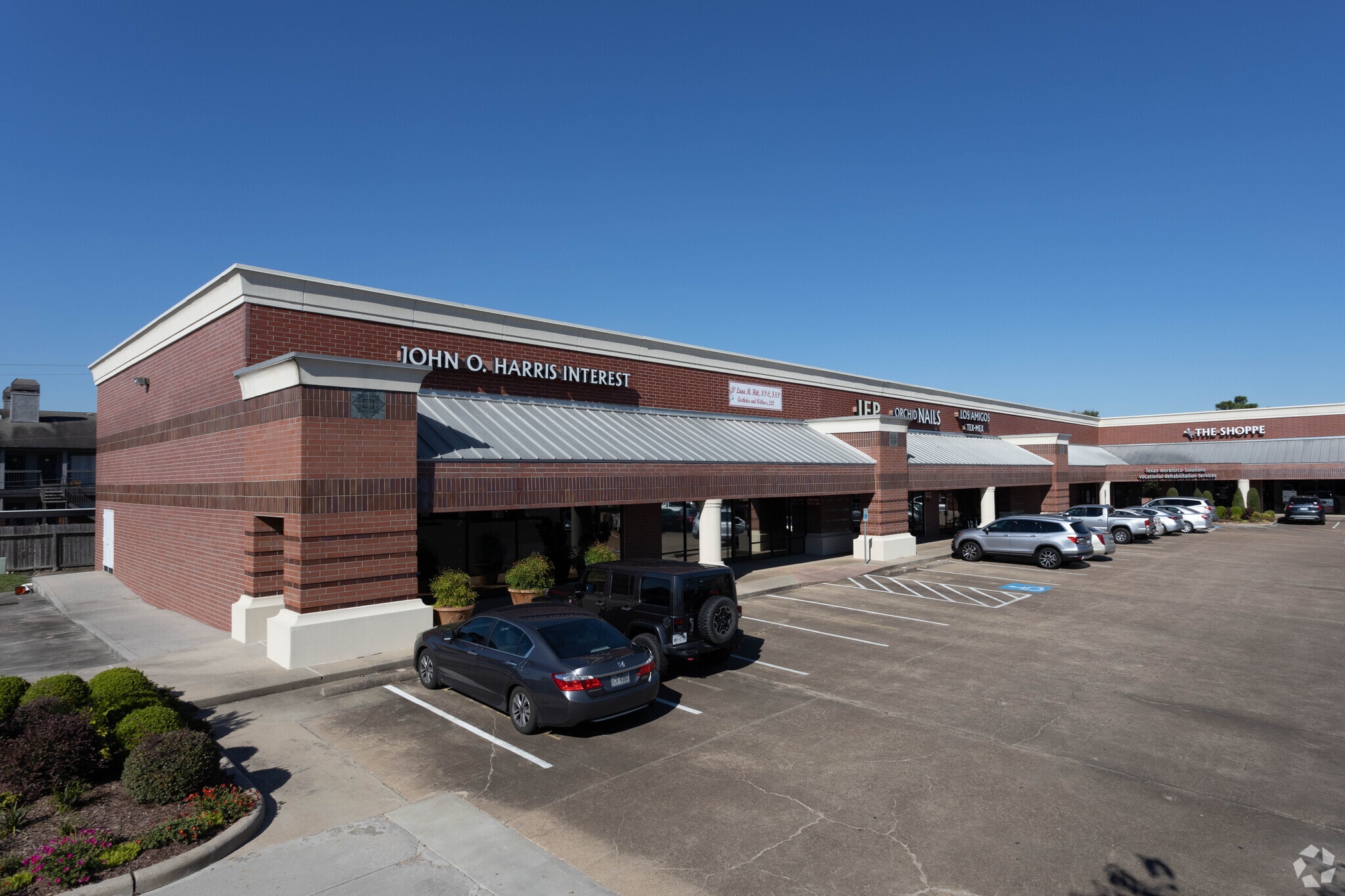 4111 Fairmont Pky, Pasadena, TX for Rent