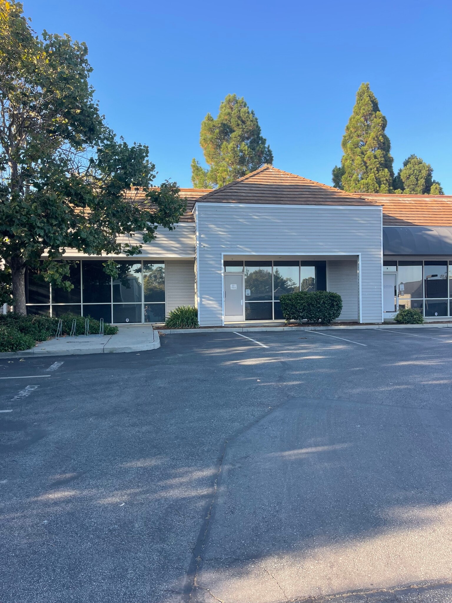 2045 40th Ave, Capitola, CA for Rent