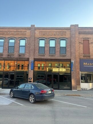 Sheldon, IA Office/Retail - 320 9th St Sheldon, IA Office/Retail - 320 9th St