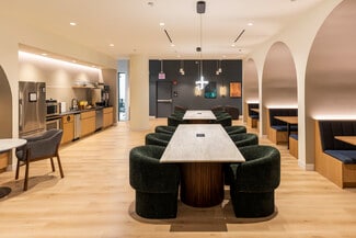 Chicago, IL Coworking Space - 24 E Washington St