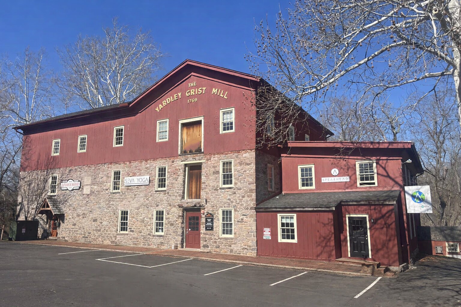 10 N Main St, Yardley, PA for Rent