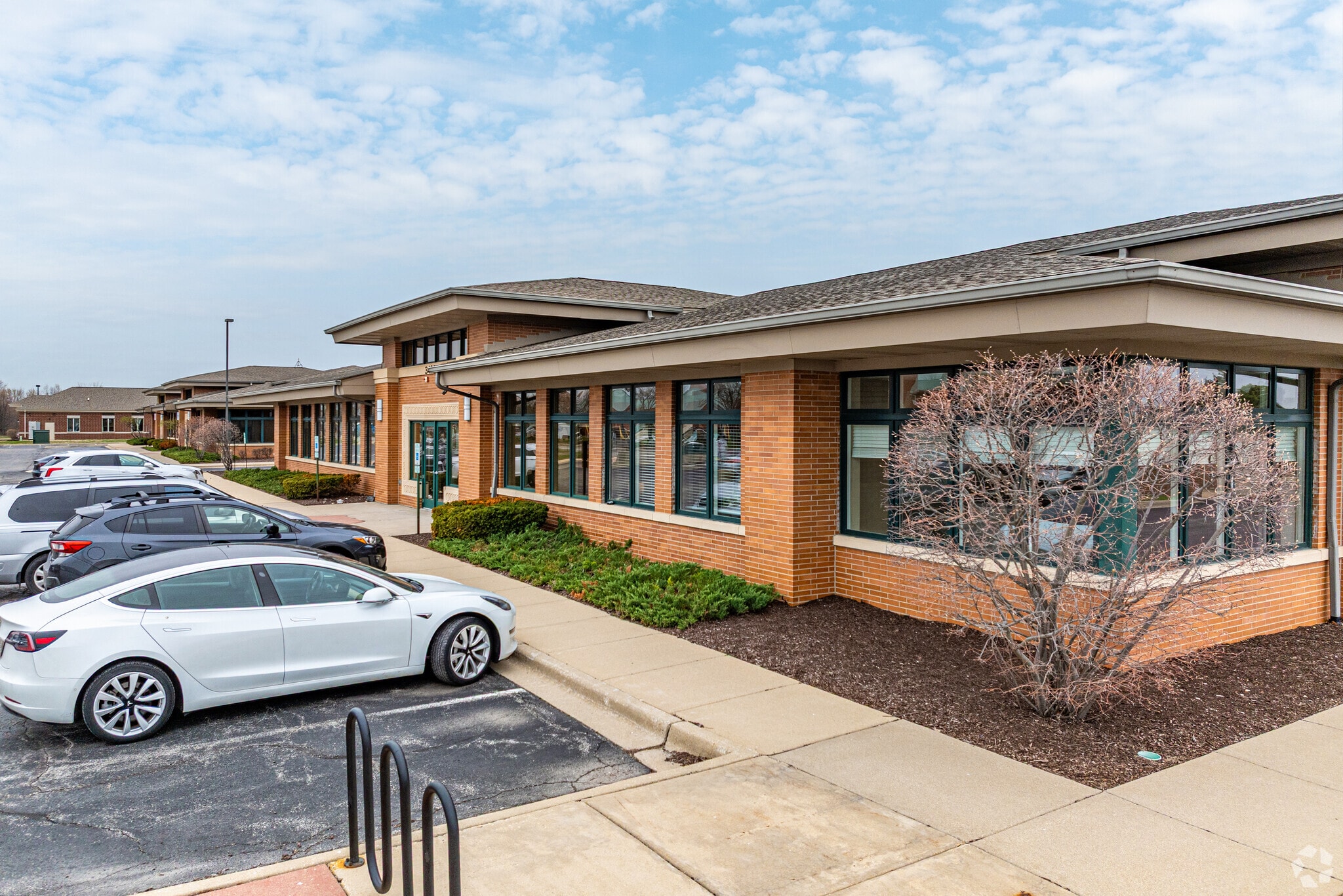 3420 Lacrosse Ln, Naperville, IL for Rent