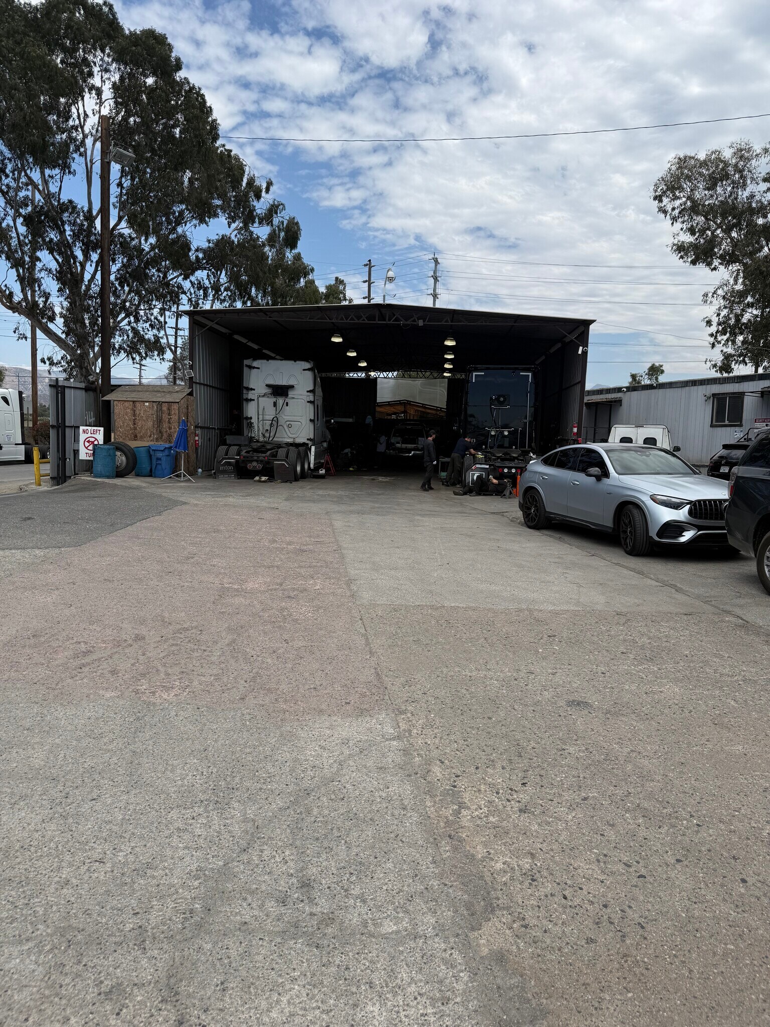 9250 Tujunga Ave, Sun Valley, CA for Rent