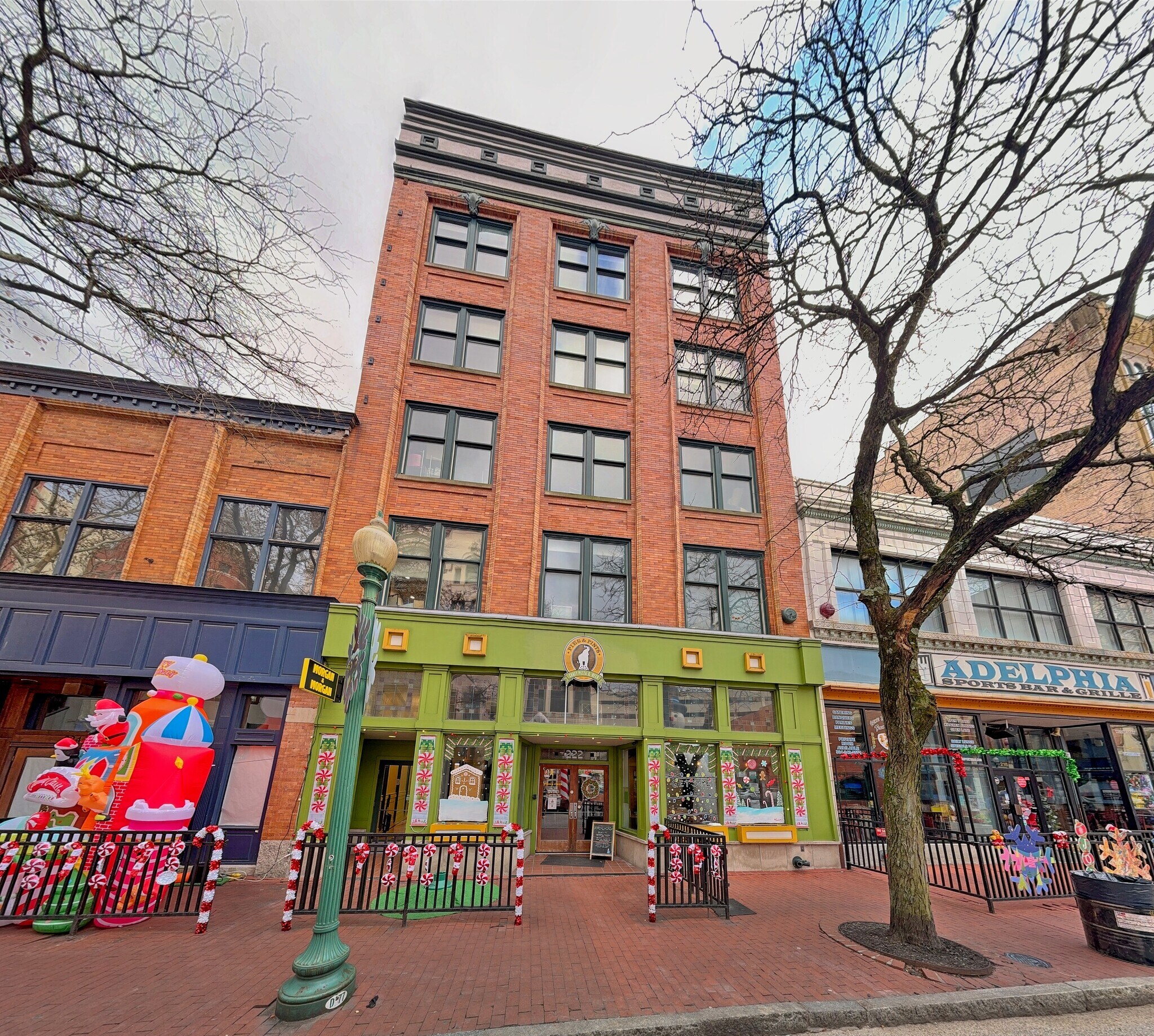 222 Capitol St, Charleston, WV for Sale