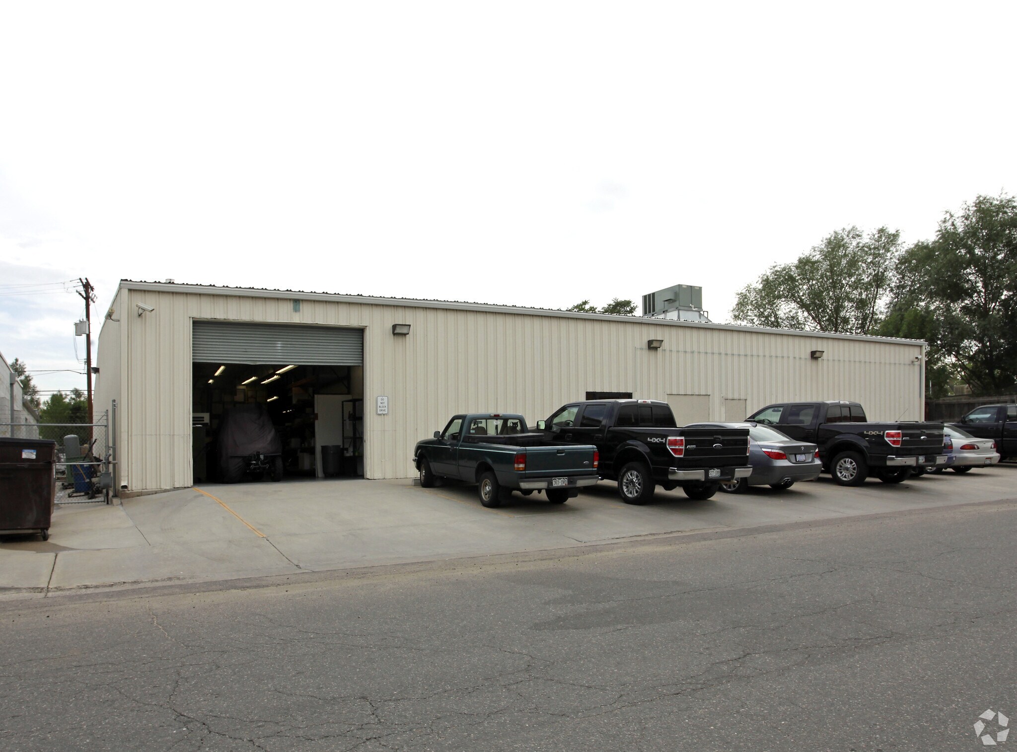 2380 S Delaware St, Denver, CO for Sale
