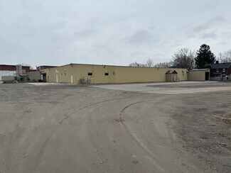 Louiseville, QC Office, Industrial - 30-80 Av Saint-Martin