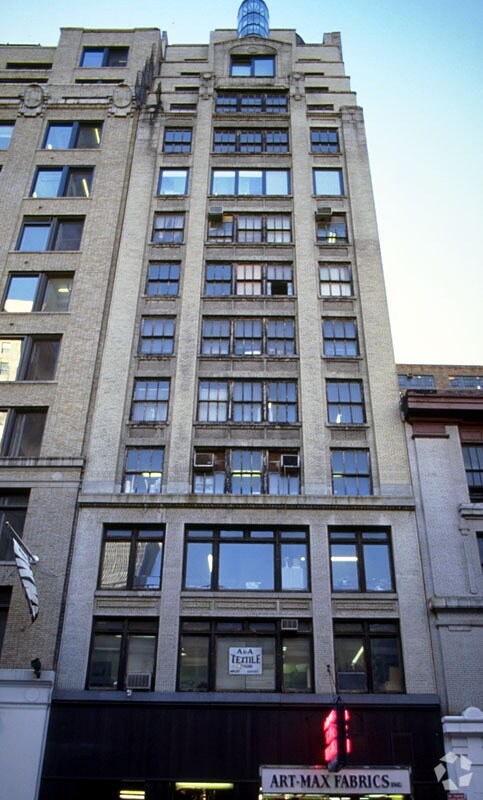 250 W 40th St, New York, NY for Rent