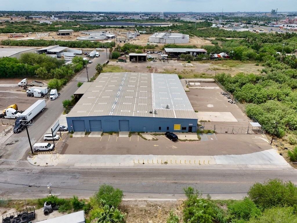 8115 Las Cruces Dr, Laredo, TX for Rent