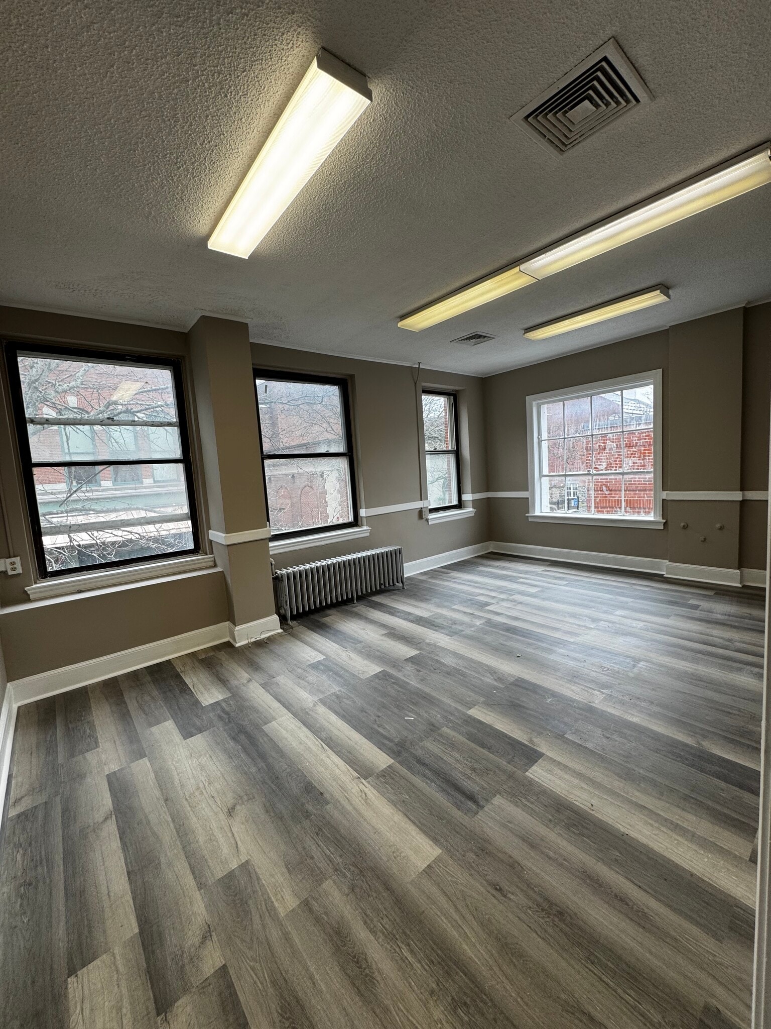 202 Central St, Lowell, MA for Rent