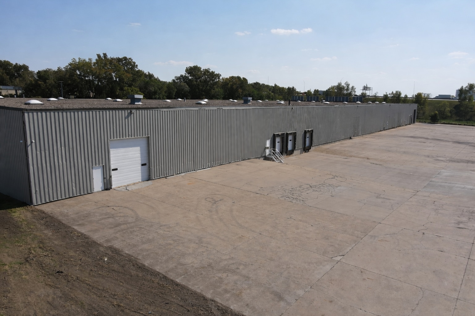 1675 NE 51st Ave, Des Moines, IA for Rent