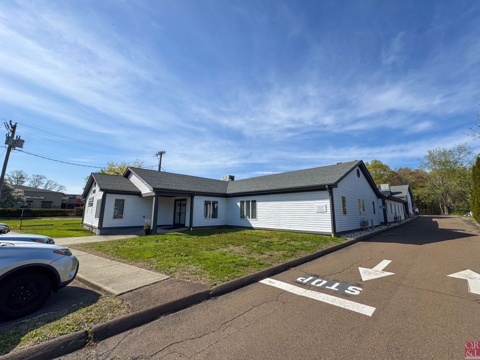 669 Boston Post Rd, Guilford, CT for Rent