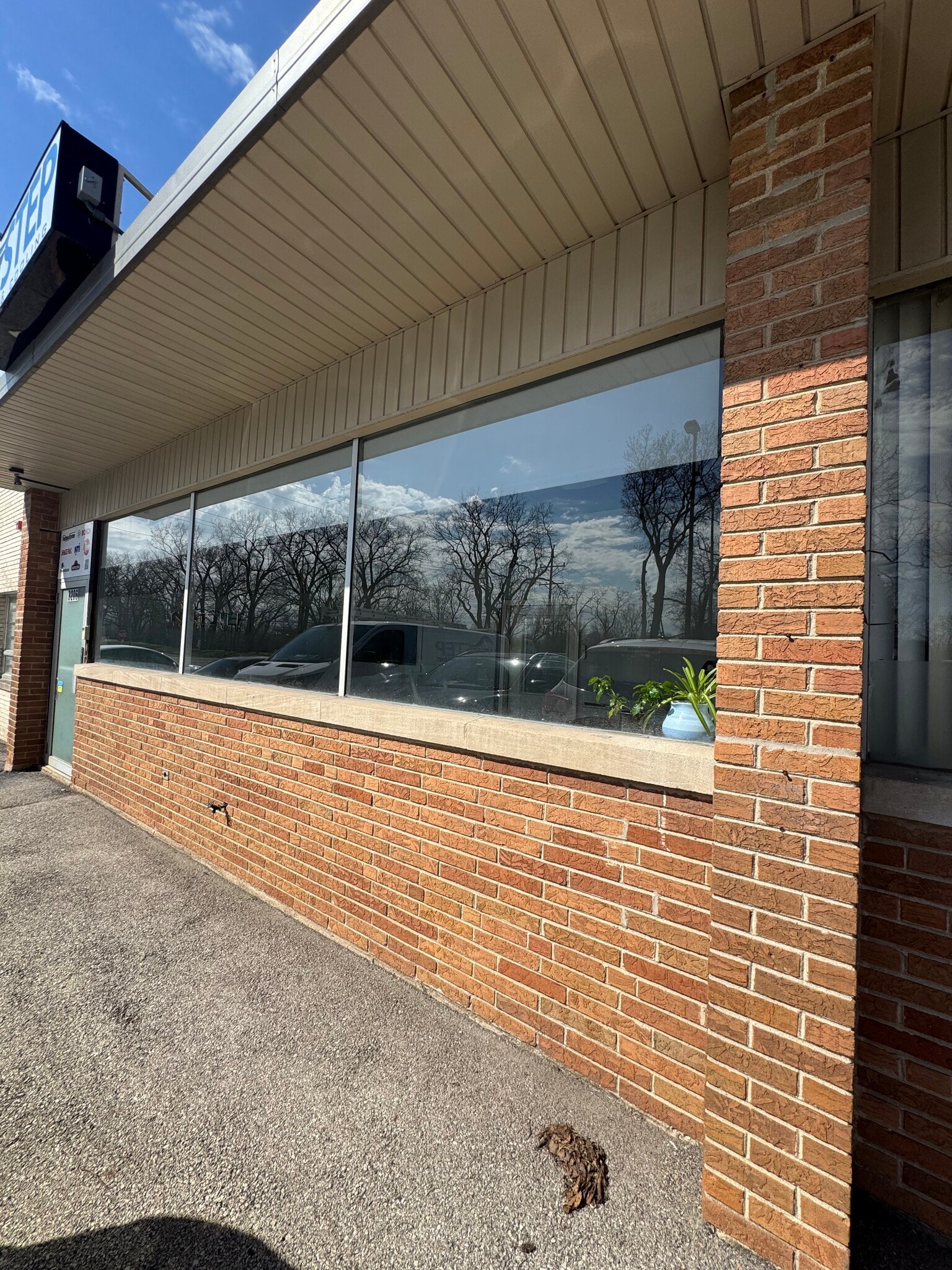8206-8208 McCormick Blvd, Skokie, IL for Rent