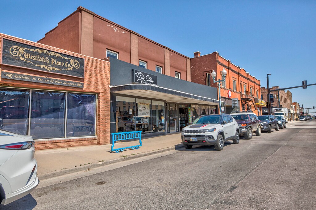 308 S 3rd St, Laramie, WY for Sale