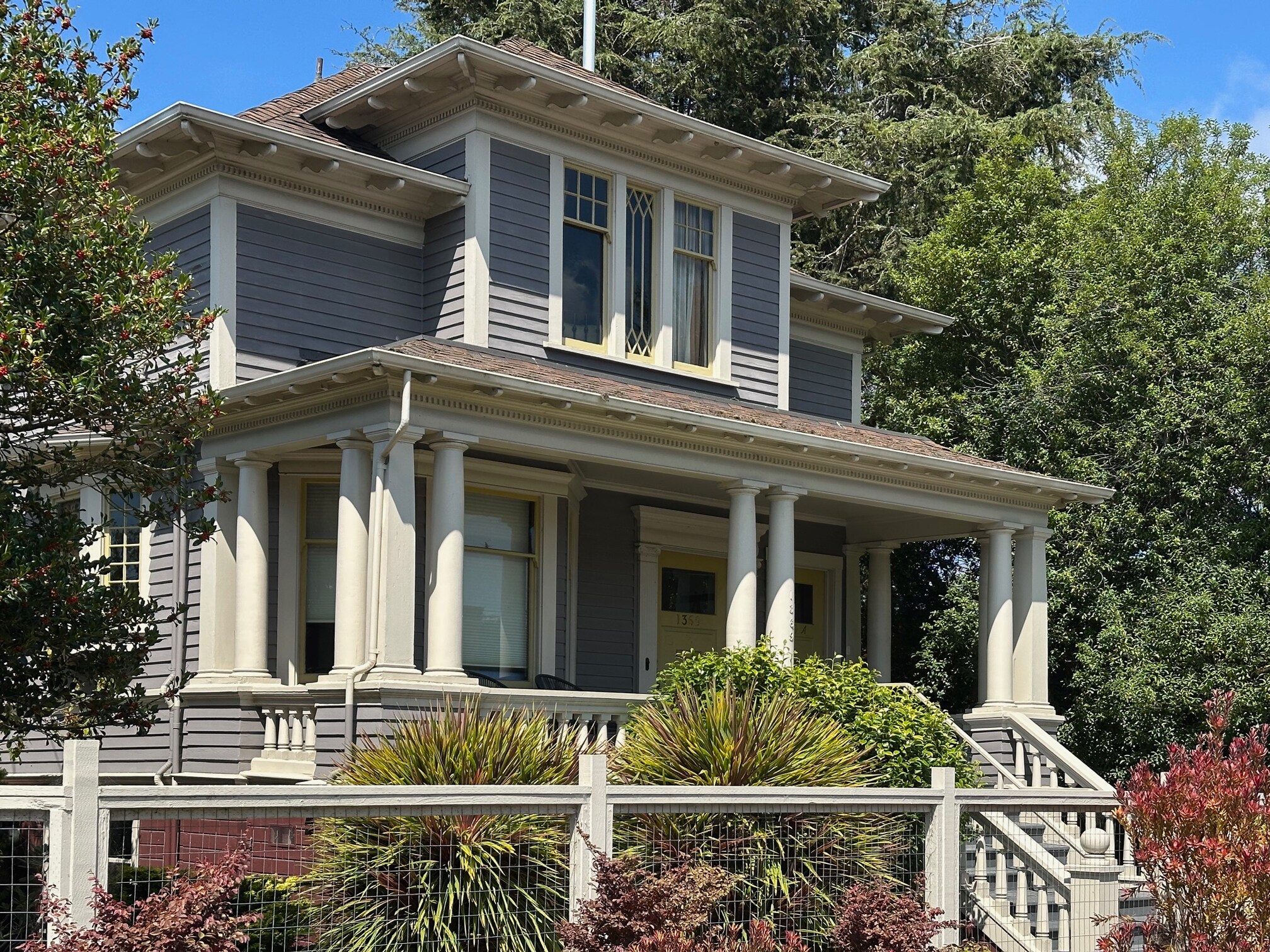 1369 G St, Arcata, CA for Sale